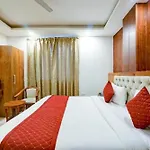 Hotel Aerocity Golden